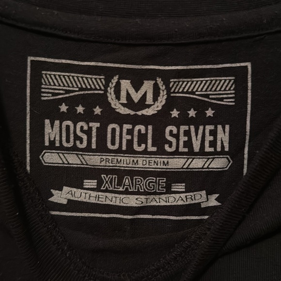 Casual tee with polyethylene strip! - Picture 3 of 5